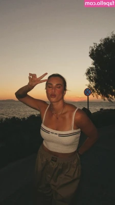 Aryna Sabalenka [ aryna-sabalenka ] - Starry Night 🌜🌟
