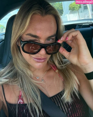 Aryna Sabalenka [ aryna-sabalenka ] - Be sure your rebill is on for a special gift in your inbox tonight!