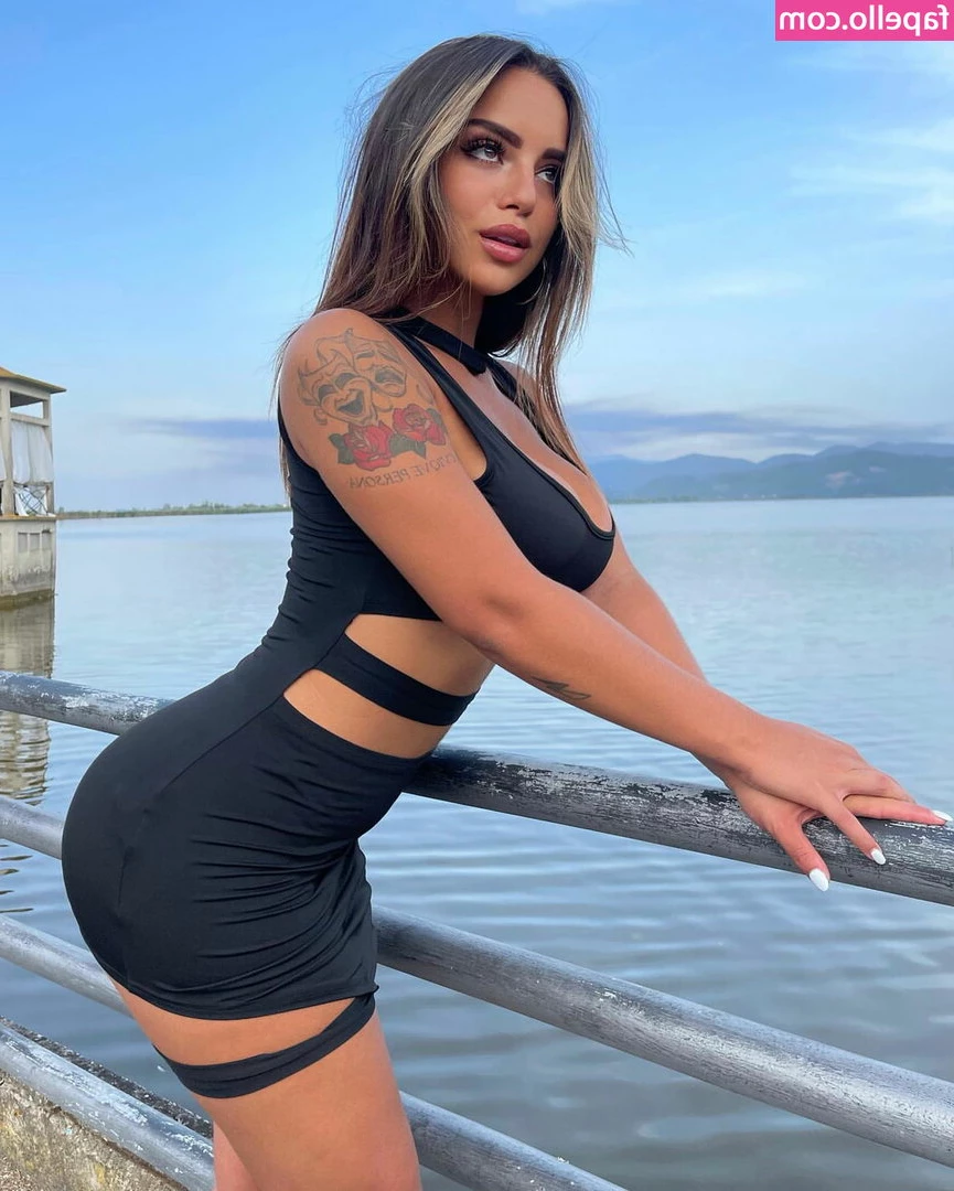 Jaele Corsi [ jaele-corsi ] - Another generous fan got me something sexy from my Amazon wish list !