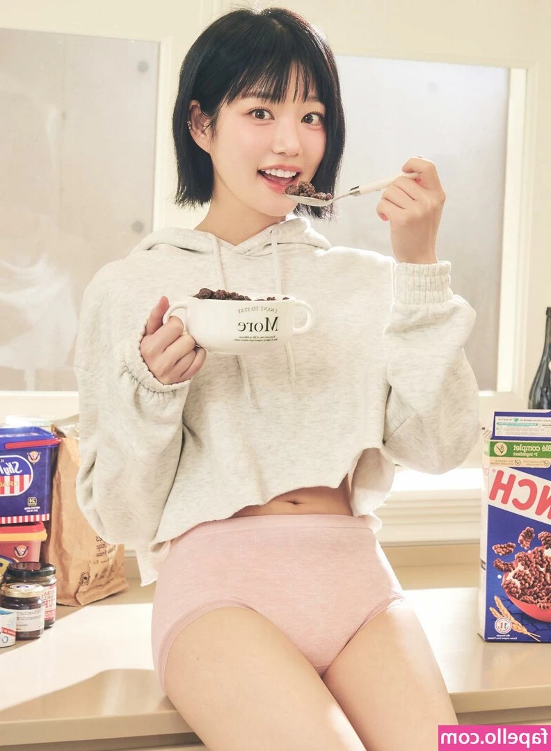 Korean Celebrities [ korean-celebrities ] - How would you rather spend your weekend with me?😊😊
