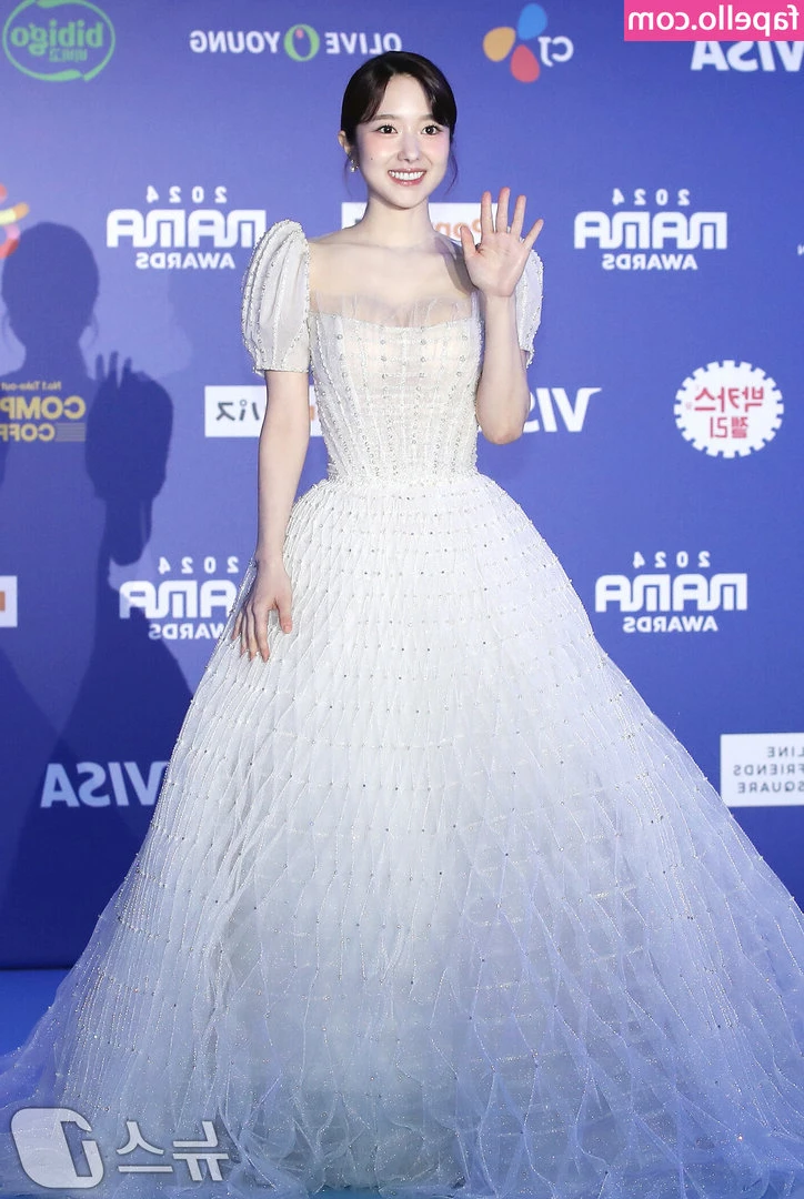 Korean Celebrities [ korean-celebrities ] - See you tonight 💕 at 11:11 pm EST