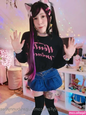 sugarybunnyfree - You sure you don't like pink?