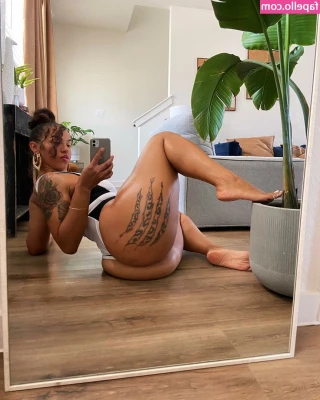 Cakequeenmami - tip if you would motorboat @sexythangyang 👀