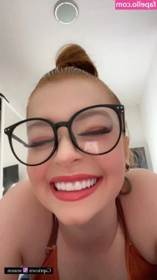 Redbaddy [ redbaddy-5 ] - Hello guys, this big dick want some holes, come here with me in the