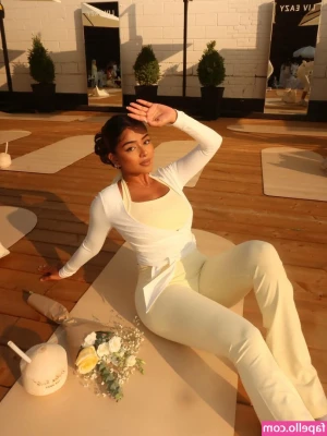 Apeenaiyah - Got her on my mind https://onlyfans.com/megcrit