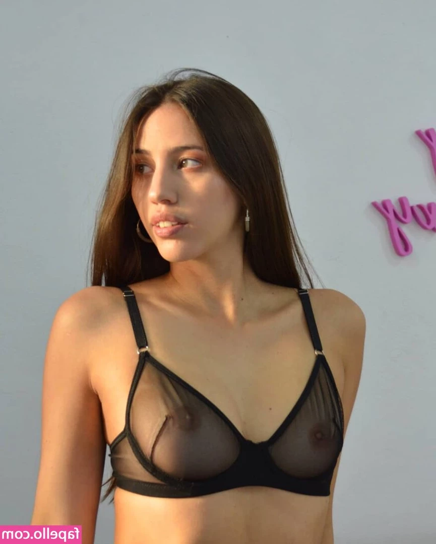 Melisa Aguayo [ melisa-aguayo ] - Interesting