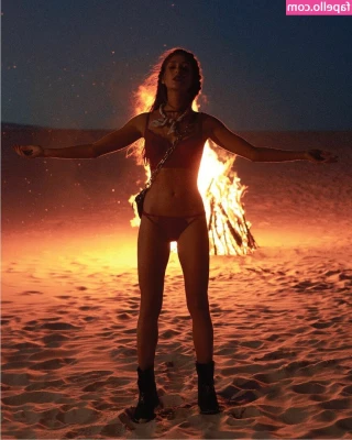 Marina Ruy Barbosa [ marina-ruy-barbosa ] - tell me how much you re enjoying the view