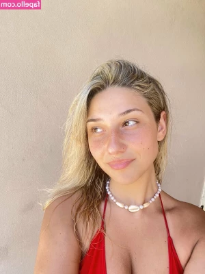 Yami Sanchez [ yami-sanchez ] - Sweaty after the gym