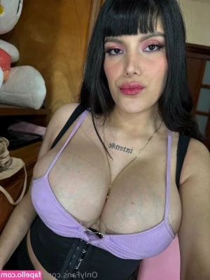 Sophia Leah [ sophia-leah ] - Are you waiting for a video of this baby?  Hint: she's cute and