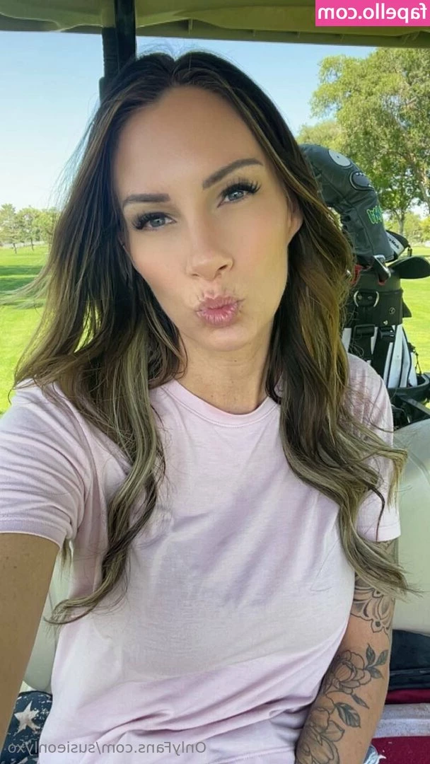 susieonlyxo [ susieonlyxo-6 ] - FRIDAY SPECIAL  215  Didn t win the poll for three times  now it s