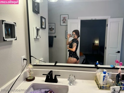 maddymay69 [ maddymay69-2 ] - HAPPY NEW YEAR LOVES