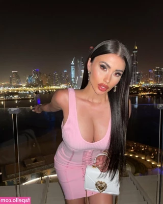 Lucrezia De Lellis [ lucrezia-de-lellis ] - 🎁💕🥰Here's my Amazon wishlist Juuust in case you want to get
