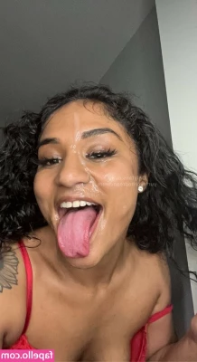 yurfavoritedreammm - thick  thursday  whooty  milf  pawg  midwestbest   mombie  realone 