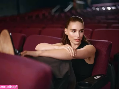 Rooney Mara [ rooney-mara ] - Aquela voltinha de carro safada  aproveitei pra mostrar que estava