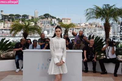 Rooney Mara [ rooney-mara ] - Stream started at 12 08 2023 04 16 pm