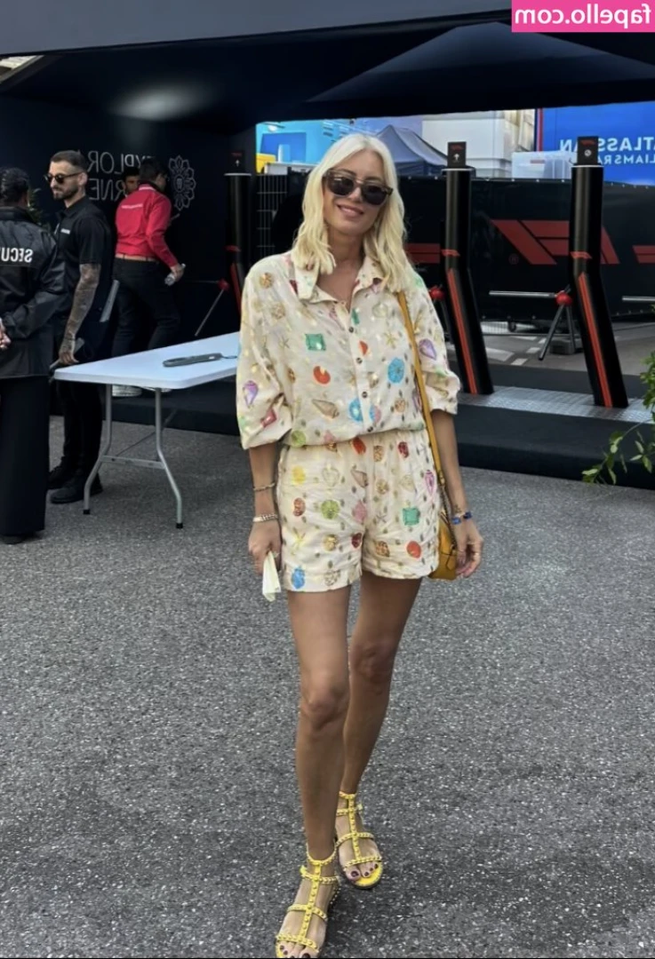 Denise Van Outen [ denise-van-outen ] - ℂ𝕒𝕟 𝕀 𝕓𝕖 𝕪𝕠𝕦𝕣 𝕗𝕦𝕔𝕜