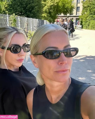 Denise Van Outen [ denise-van-outen ] - ENJOY MY NEW PICS