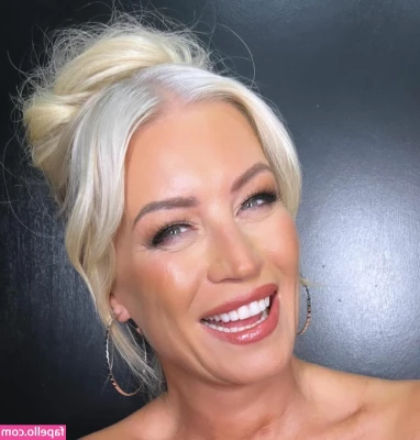 Denise Van Outen [ denise-van-outen ] - Play  play
