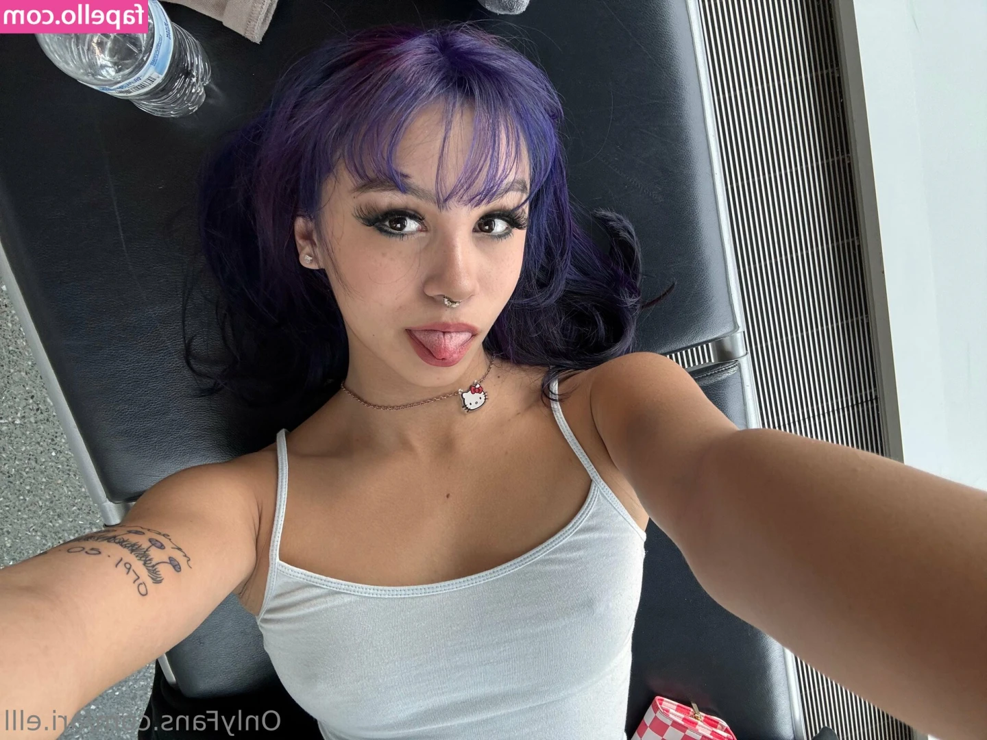 Ari.elll [ ari-elll-1 ] - nipples pumped pussy fucking from my live show 2019-10-19