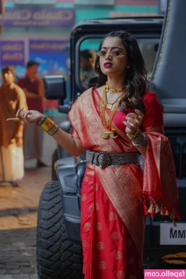 Rashmika Mandanna [ rashmika-mandanna ] - Going back to Hawaii this year to get more sand in places it