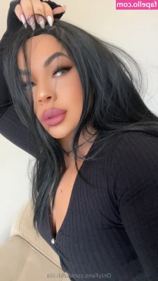 szidi.lila [ szidi-lila ] - Cum tastes like candy, it's the truth, you know I wouldn't lie to you.