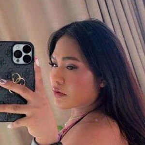 mialuana242