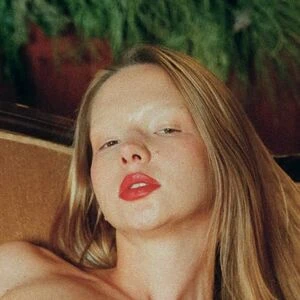 sexylesya