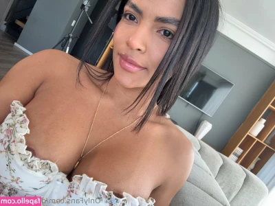 dani.berrio1 [ dani-berrio1 ] - Blondes just want to have fun😘