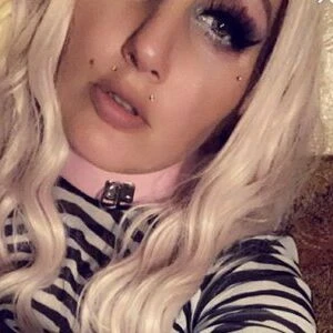 Fragilesubdoll