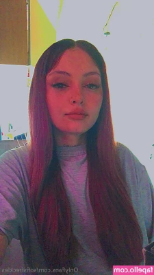sofisfreckles - Me encanta bañarme acompañada y acabar follando