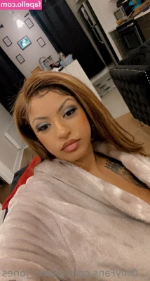 alexiis_jones - Bumblebee baby