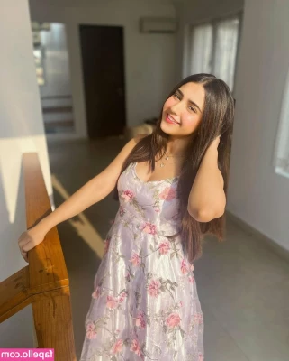 Roshni Walia [ roshni-walia ] - Thought I posted this earlier  but I forgot to press the button    Ah