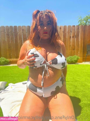 kellycarmichaelfree - Standing anal fingering & purple heart plug