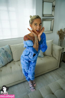 Witchy_pixie [ witchy-pixie-2 ] - And if you come to see me and find me like that on the sofa? 