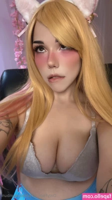 aliciabunbun - Just need something to ride on...