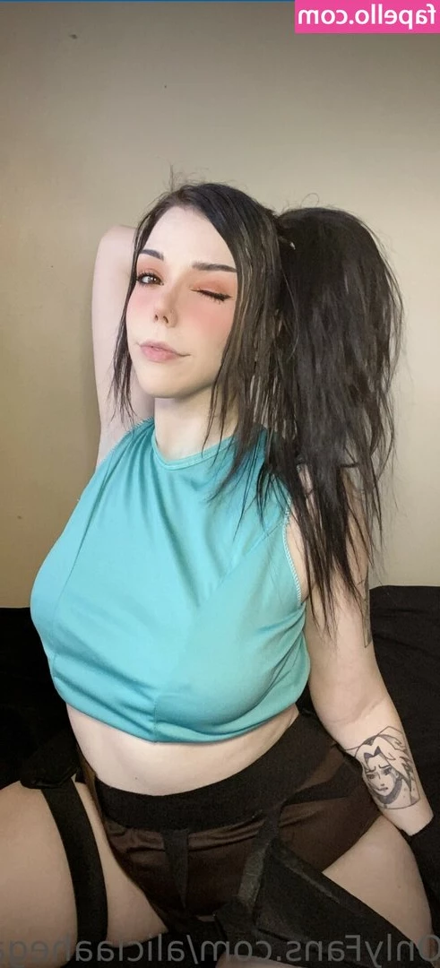 aliciabunbun - if you send a tip you get the full video   Happy Tuesday