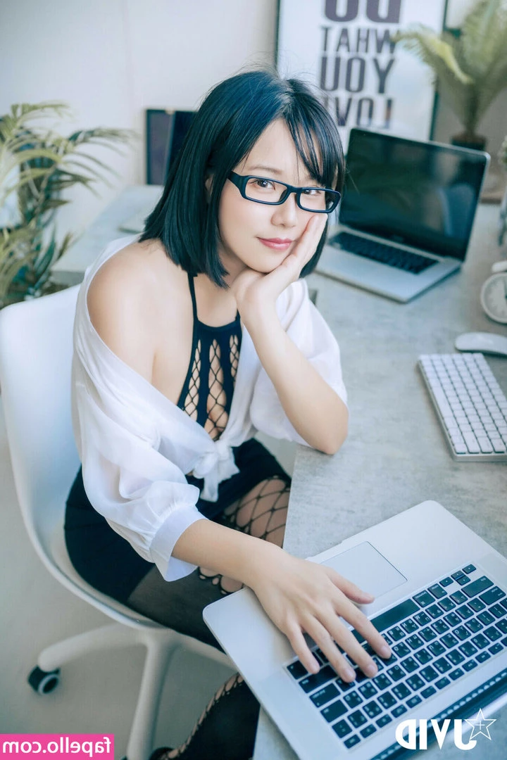 JVID Bao7 Angela寶7 [ jvid-bao7-angela7 ] - spit in that ass part 02 and 03