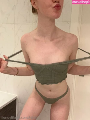 lilyoneill - Mini skirt1