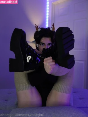 milkingmarlo - Sorry for being distant lately, I started seeing an ex and thought