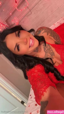 inkedkell [ inkedkell-8 ] - Would you want me to be on top    If you enjoy my content please tip