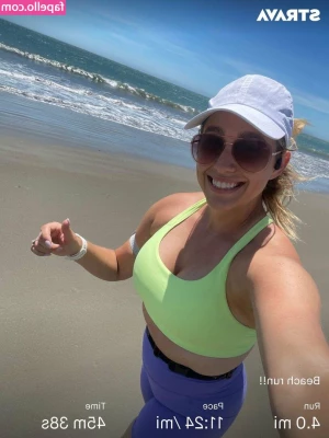 HayliNic - Cute baby @amelia_pry wants a cock right now🔥   She's waiting for