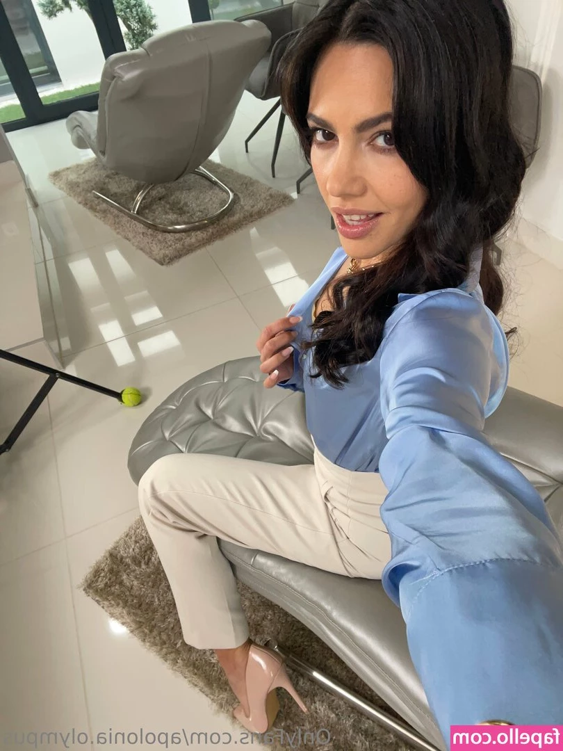 apoloniafree - Did you get something special from me this morning    if not then you
