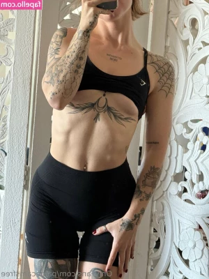 paigecamsfree - Where do you want me to put the milk on you