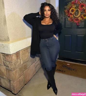 FaZe Girls [ faze-girls ] - I was so happy today I discovered I can clap with no hands