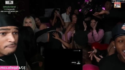 FaZe Girls [ faze-girls ] - I just cleaned my pussy   do you like it better dirty