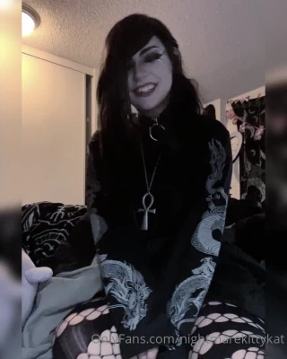 Nightmarekittykat - Because who doesn t love a cream pie finish