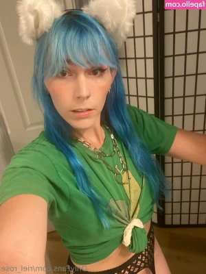 riel_rose [ riel-rose ] - Happy new year everyone!! Let’s start the year off right come ask
