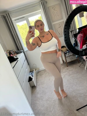 charlotteberryx - Censored, just how you like it 😈😂