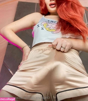 lanasweetbunny - I'm already on my knees waiting for my birthday present! Do you want