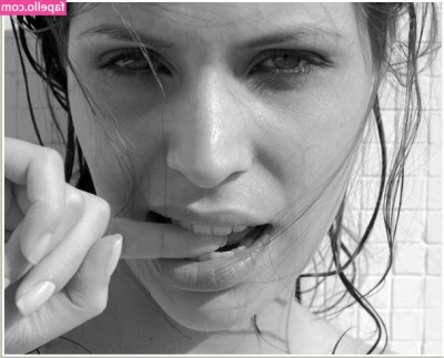 Revista Trip [ revista-trip ] - Spooky girldick